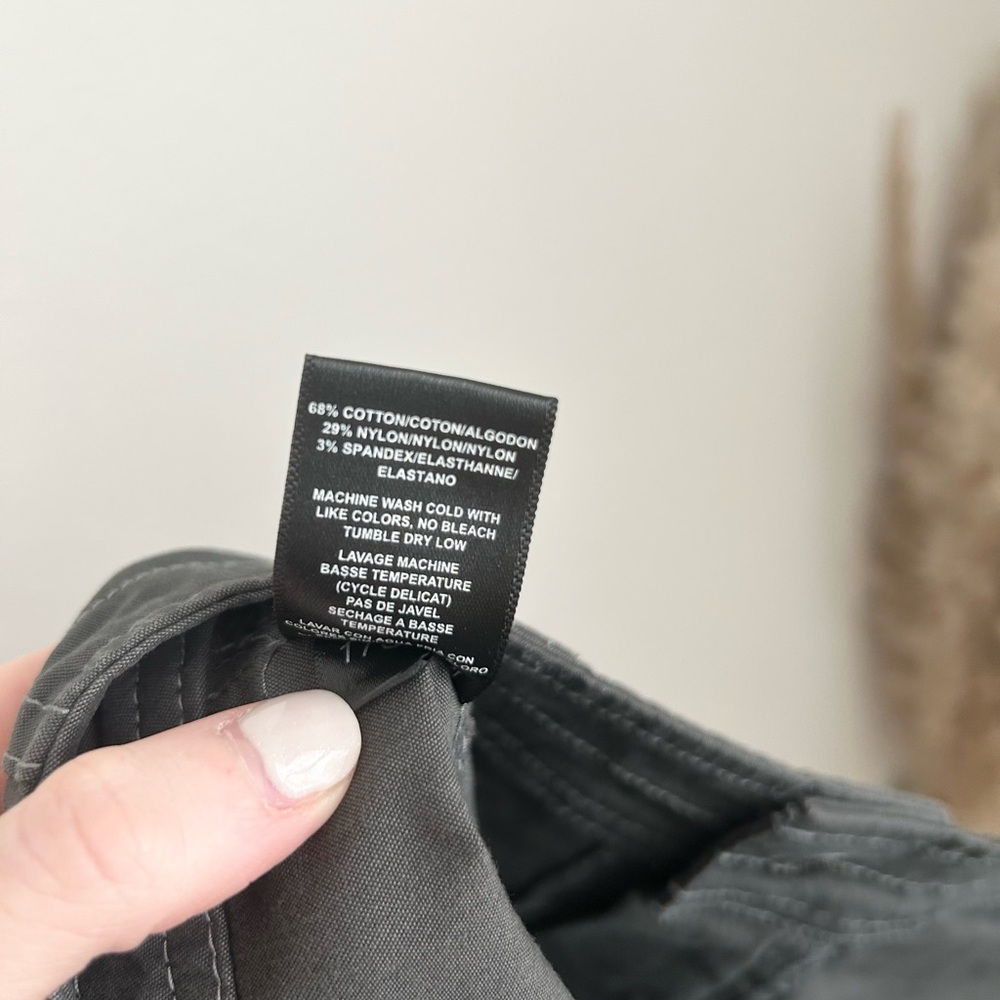 Kuhl Free Range Utility Hiking Pants Size 10 - Picture 14 of 14
